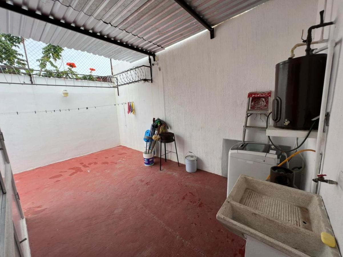 Casa KIRICHNA cerca de centro comercial Y AIRPORT Chetumal Exterior foto